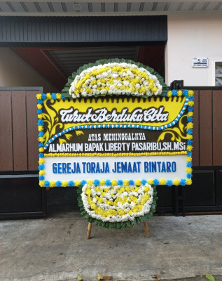 Papan Bunga Duka di Poris Plawad