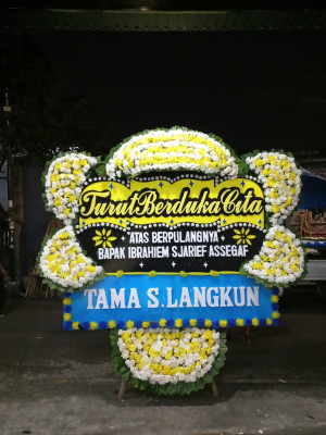 Papan Bunga Duka di Poris Plawad